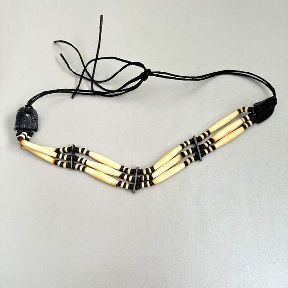 Handmade Traditional Hairpipe Tribal Native American Choker Bead Necklace - Picture 2 of 4